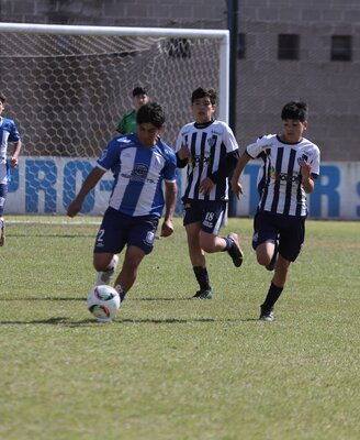 IMG_2696.JPG12