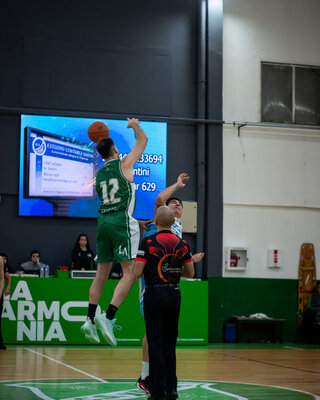 LA_SOC_F1-15.jpg32