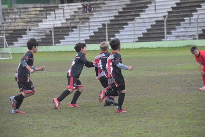 VIER_14_HS__100_.JPG20