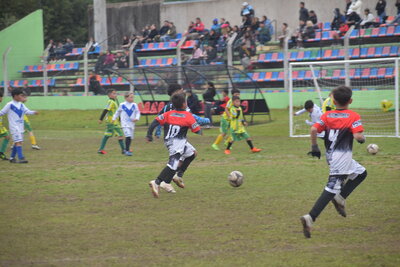 VIER_15_HS___215_.JPG15