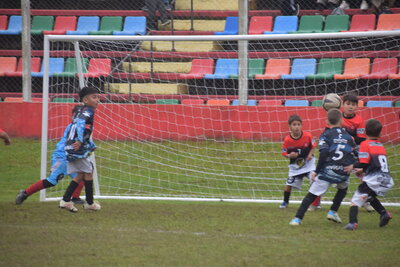 VIER_15_HS___227_.JPG2