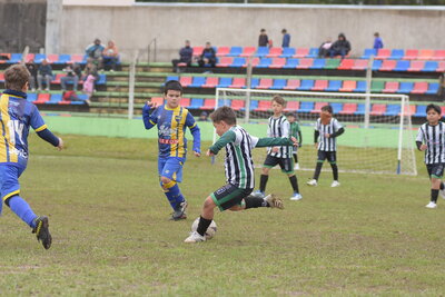 VIER__13_HS__3_.JPG9