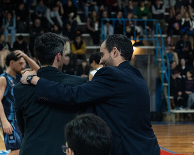 F2-02521.jpg17