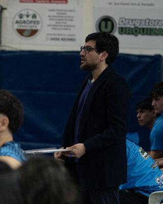 F2-02752.jpg17