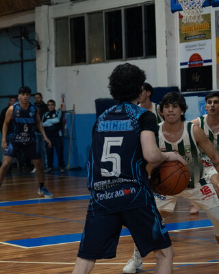 F2-02828.jpg6