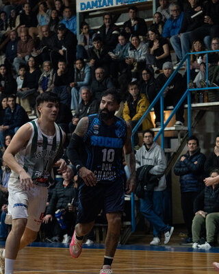 F2-03080.jpg5