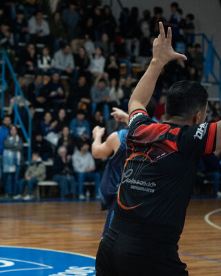 F2-03305.jpg6
