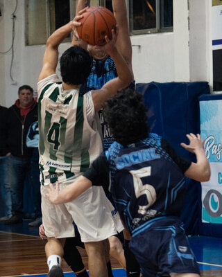 F2-03392.jpg