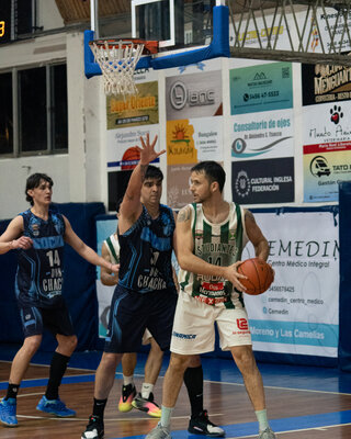 F2-03435.jpg