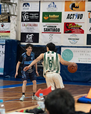 F2-03439.jpg