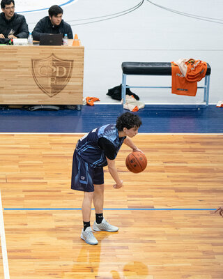 F2-03483.jpg