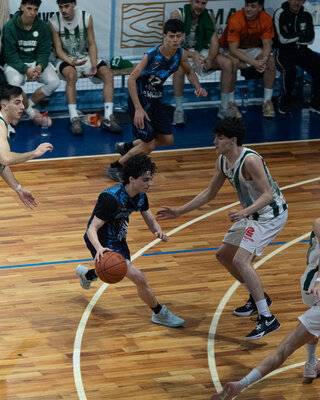 F2-03493.jpg