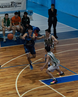 F2-03535.jpg