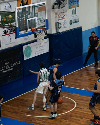F2-03543.jpg