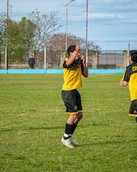 PRIMERA F18-237.jpg