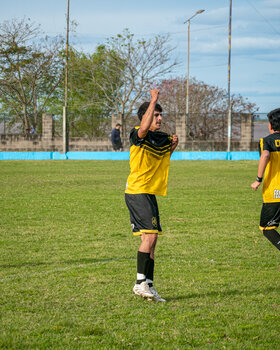 PRIMERA F18-238.jpg