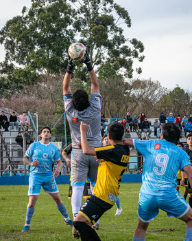 PRIMERA F18-242.jpg
