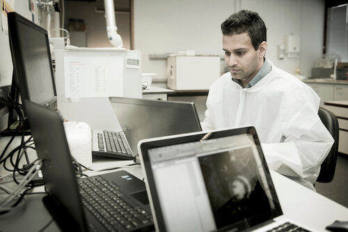 ezequiel scagnetti corporate 06.JPG