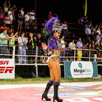 IMG_3869.jpg6